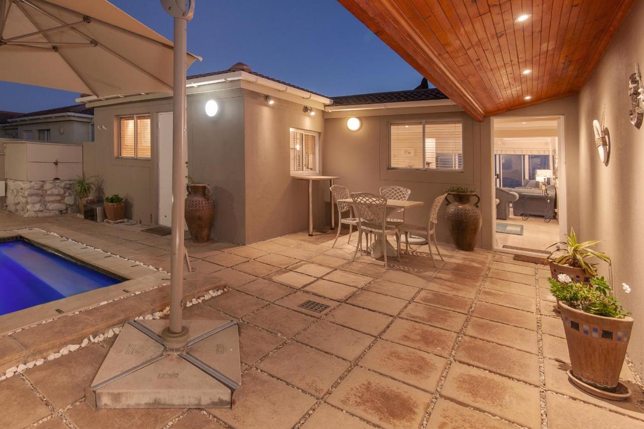 Hermanus Haven, Entire Home, On The Sea, Private Pool, Secure Exterior foto